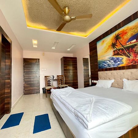 Shree Ganesh Hotel Puri Zewnętrze zdjęcie