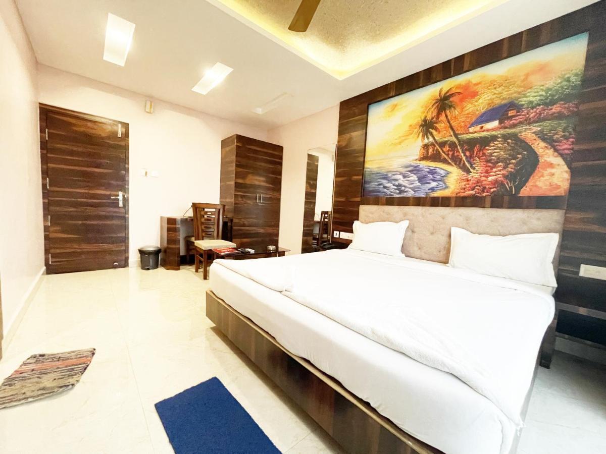 Shree Ganesh Hotel Puri Zewnętrze zdjęcie