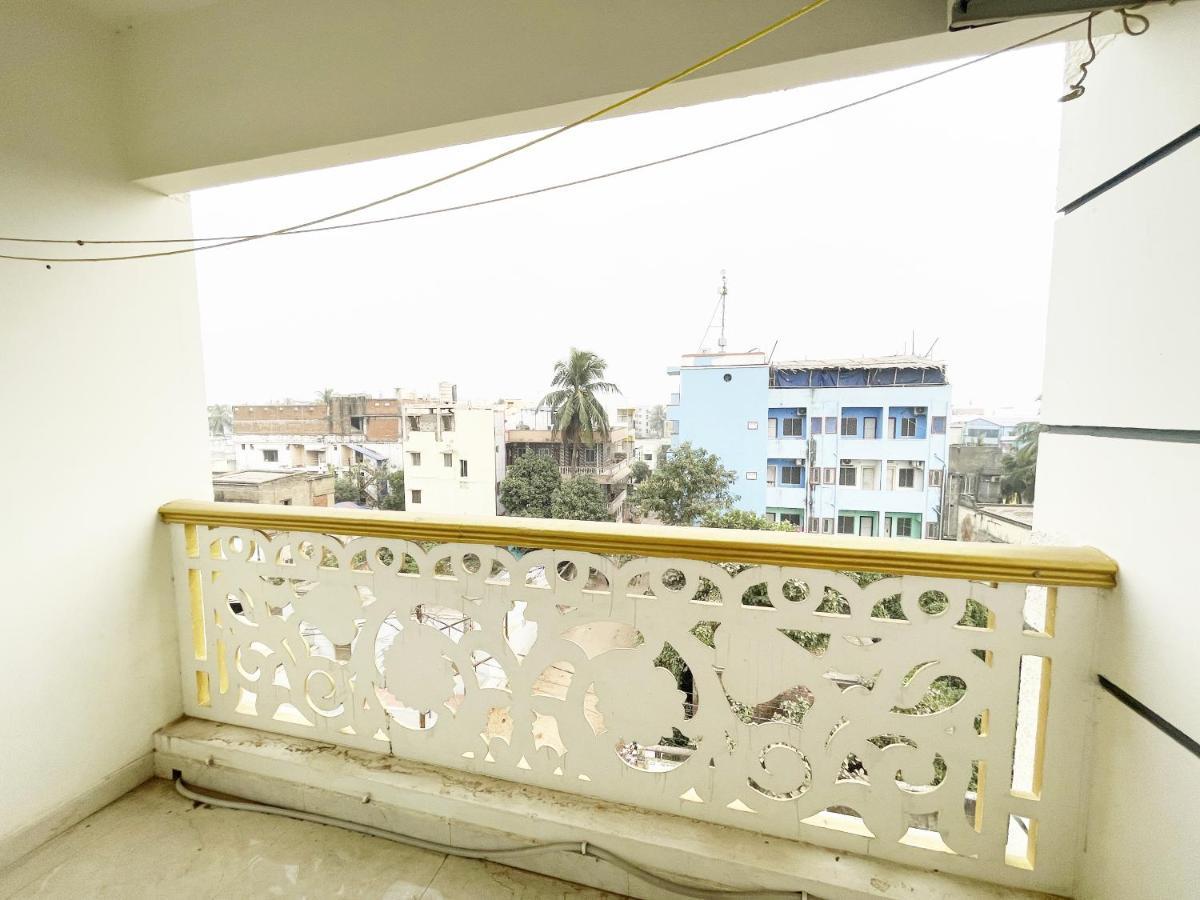 Shree Ganesh Hotel Puri Zewnętrze zdjęcie
