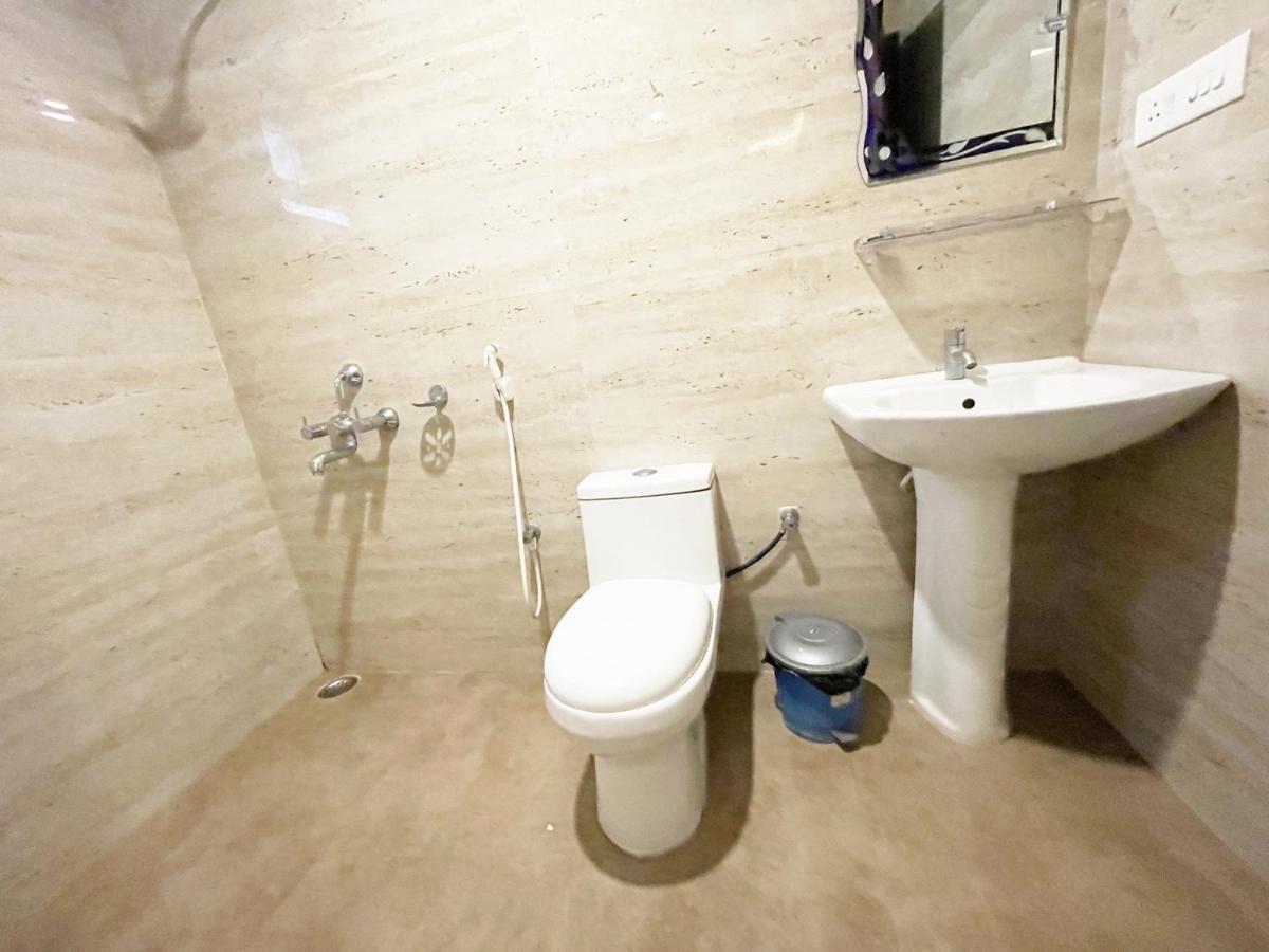 Shree Ganesh Hotel Puri Zewnętrze zdjęcie