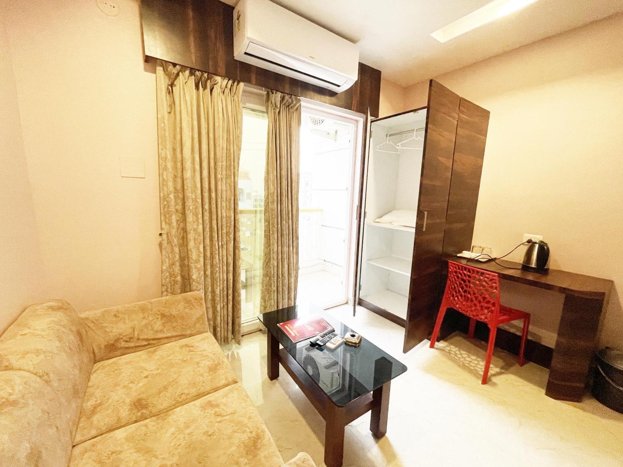 Shree Ganesh Hotel Puri Zewnętrze zdjęcie